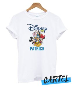 2 Sided Mickey & Friends - Family Vacation awesome T-Shirt