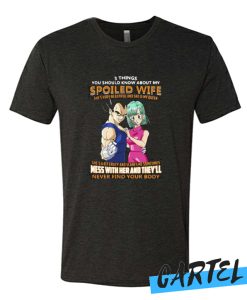 Vegeta And Bulma 3 Things You Should Know About My Wife awesome T-Shirt