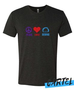 Peace Love Bernie Sanders awesome T-Shirt