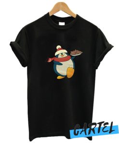 Penguin with Christmas cookies T SHirt