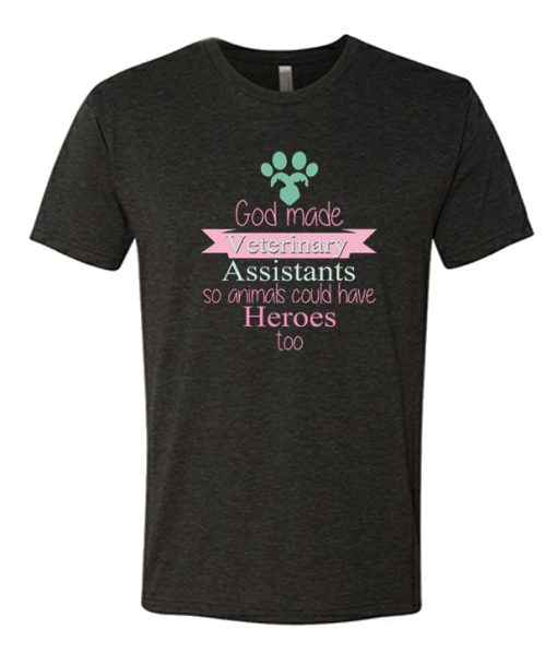 Veterinary assistant DH T-Shirt