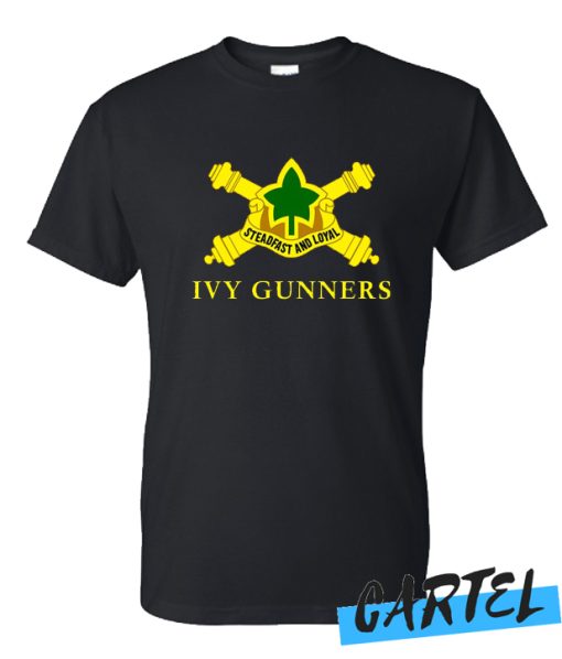 Divarty Ivy Gunner awesome T Shirt