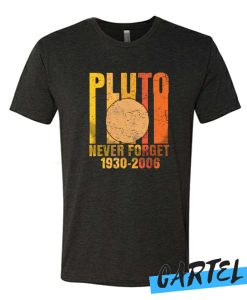 Pluto Never Forget 1930-2006 Good T Shirt
