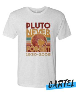 pluto never forget pluto memorial T Shirt