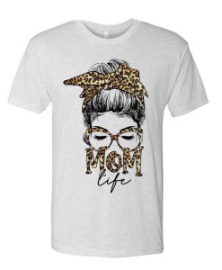 Mom Life Glasses - Leopard Bandana T Shirt